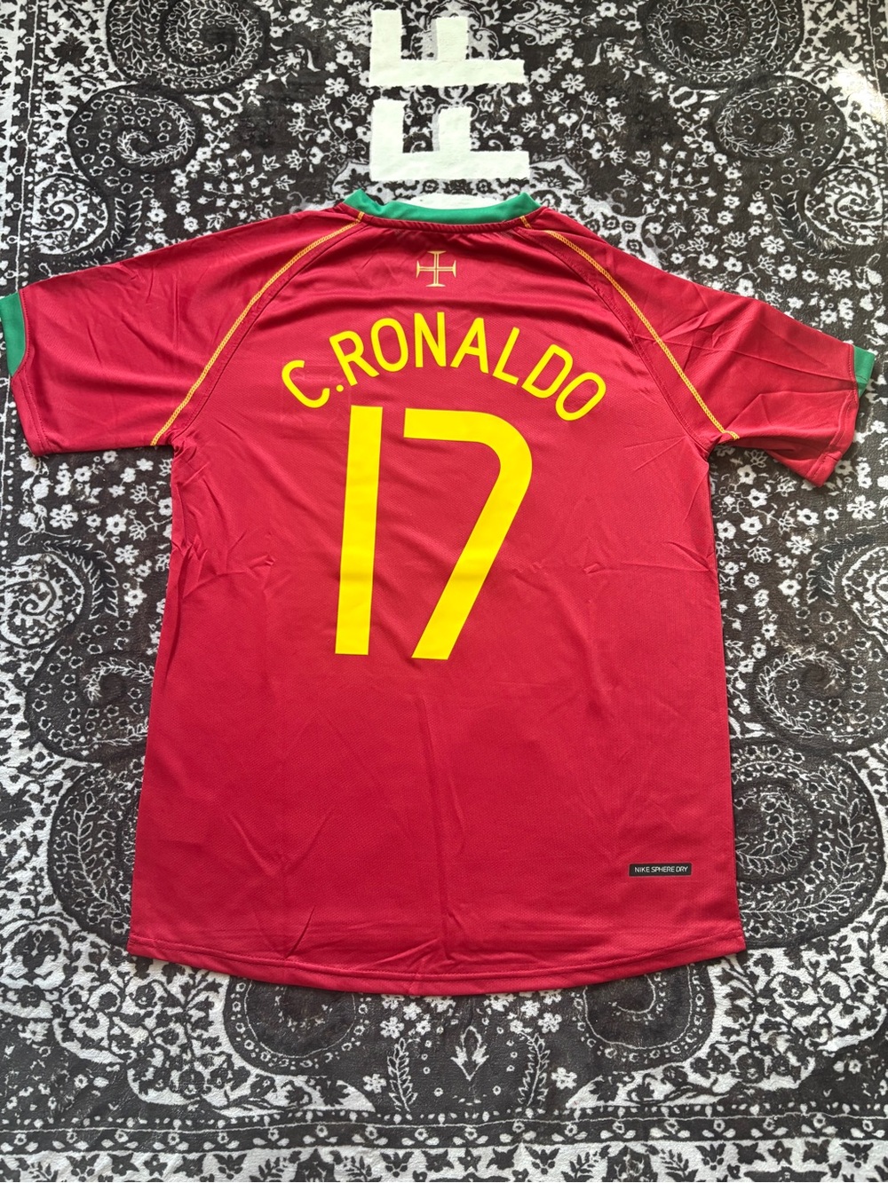 Cristiano Ronaldo Portugal 2006 World Cup Retro Home Jersey | Mens Sizes - Picture 2 of 5